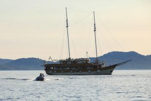 Zaramaris ship: 7 Day boat trip on Adriatic coast