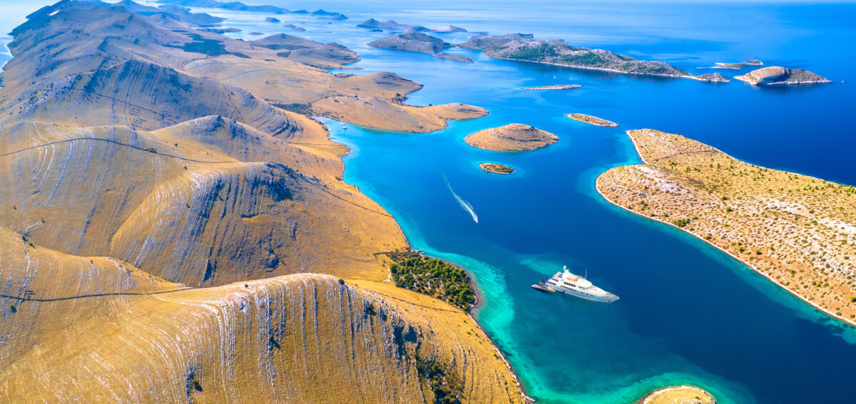 Nacionalni park Kornati, Park prirode Telašćica, izlet brodom,dalmatinski otoci, grupni izlet, plaže, sunčanje, kupanje, kristalno čisto more, opuštanje, priroda, turizam, Hrvatska, more, prijatelji, obitelj, izlet, avantura, uživanje,, tura brodom, brod, delfin, cjelodnevni izlet, otoci, Kornati Nationalpark, Naturpark Telašćica, Bootsfahrt, dalmatinische Inseln, Gruppenreisen, Strände, Sonnenbaden, Baden, kristallklares Meer, Entspannung, Natur, Tourismus, Kroatien, Meer, Freunde, Familie, Ausflug, Abenteuer, Vergnügen, Bootstour, Bootstour, Bootstopp, Tourismus, Kroatien, Meer, Freunde, Familie, Abenteuer, Vergnügen, Bootstopp, Boot Tour, Tourismus, Tourismus, Meeres Schiff, Delphin, All -Day -Reise, Inseln, Parco nazionale di Kornata, Parco naturale di Telašćica, gita in barca, isole dalmata, gite di gruppo, spiagge, prese al sole, bagno, mare cristallino, rilassamento, natura, turismo, croazia, mare, amici, famiglia, avventura, divertimento, tour in barca, nave, delfino, gita di un giorno, isole, Kornati National Park, Telašćica Nature Park, boat trip, Dalmatian islands, group trips, beaches, sunbathing, bathing, crystal clear sea, relaxation, nature, tourism, Croatia, sea, friends, family, trip, adventure, enjoyment, boat tour , ship, dolphin, all day trip, islands,