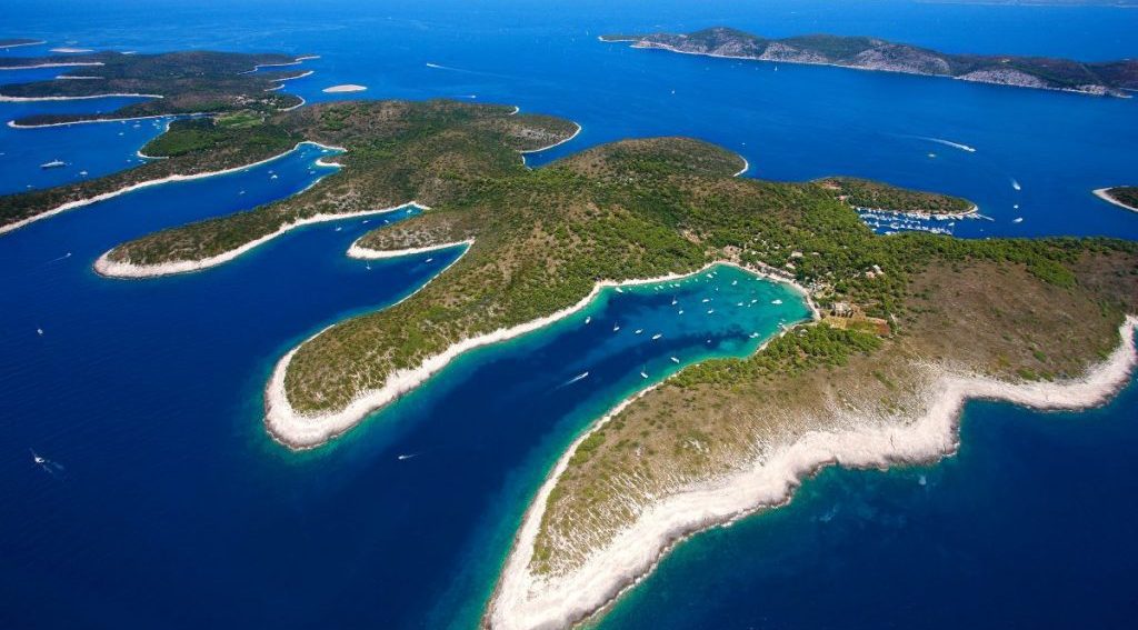 Hvar Pakleni otoci (pakleni islands)