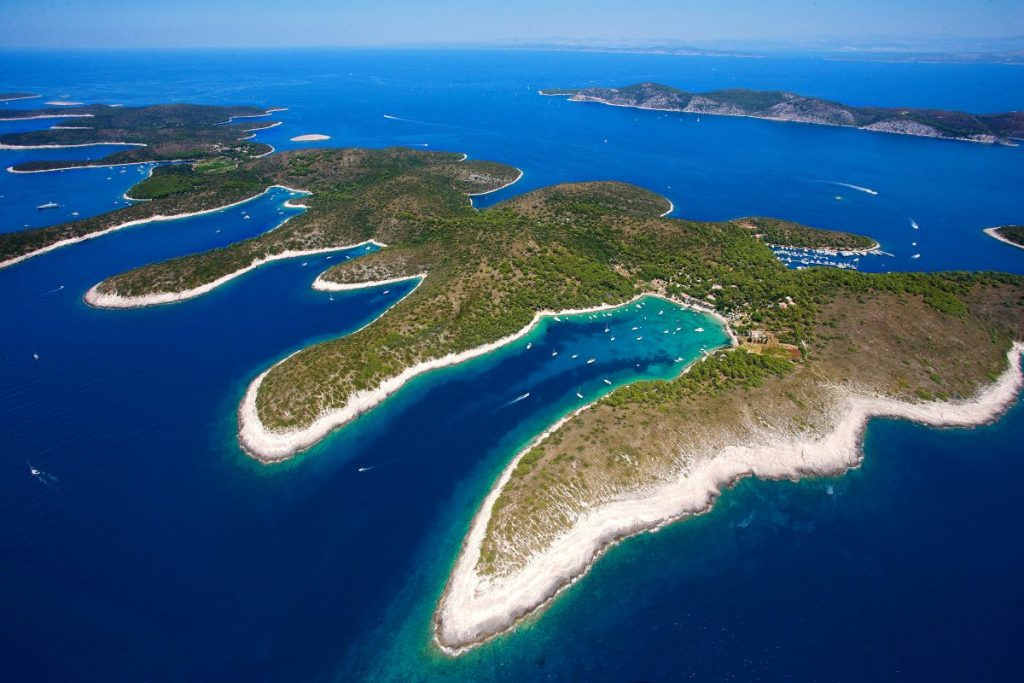 Hvar Pakleni otoci (pakleni islands)