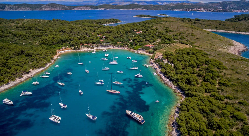 Hvar Gita in barca di un giorno, Pakleni otoci (isole pakleni)