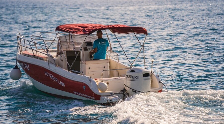 rent a boat, najam broda, noleggiare una barca, ein Boot mieten Istria , pula. Fazana