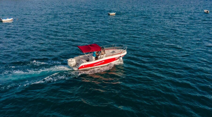 rent a boat, najam broda, noleggiare una barca, ein Boot mieten Istria , pula. Fazana