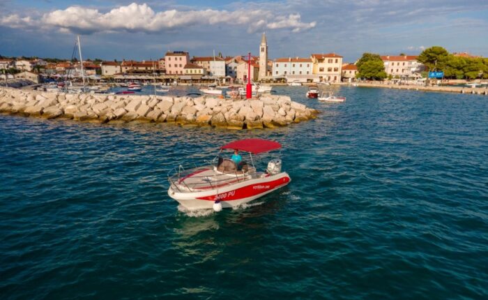 rent a boat, najam broda, noleggiare una barca, ein Boot mieten Istria , pula. Fazana