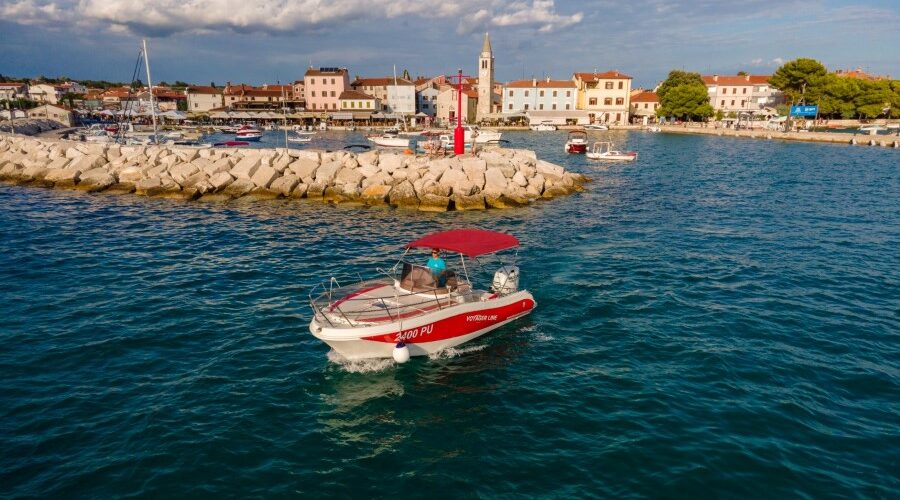 rent a boat, najam broda, noleggiare una barca, ein Boot mieten Istria , pula. Fazana