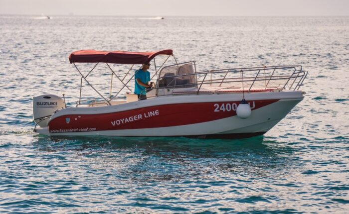 rent a boat, najam broda, noleggiare una barca, ein Boot mieten Istria , pula. Fazana